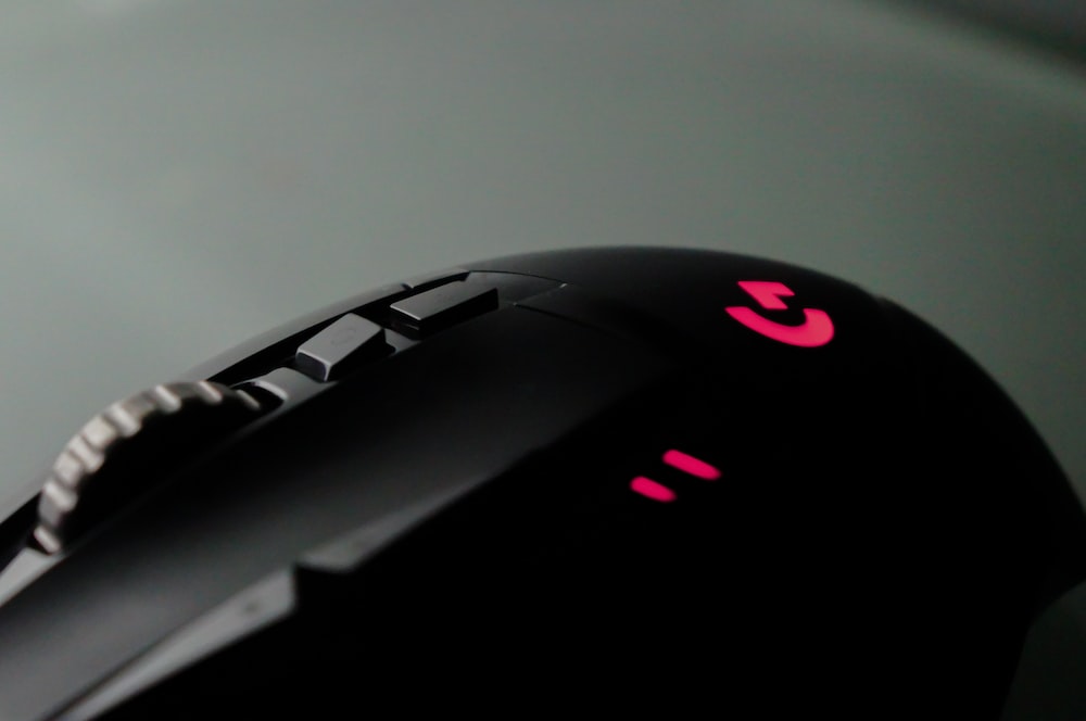 Close up of a Logitech gaming mouse with many buttons - Best Gaming Mouse - The Gamerian